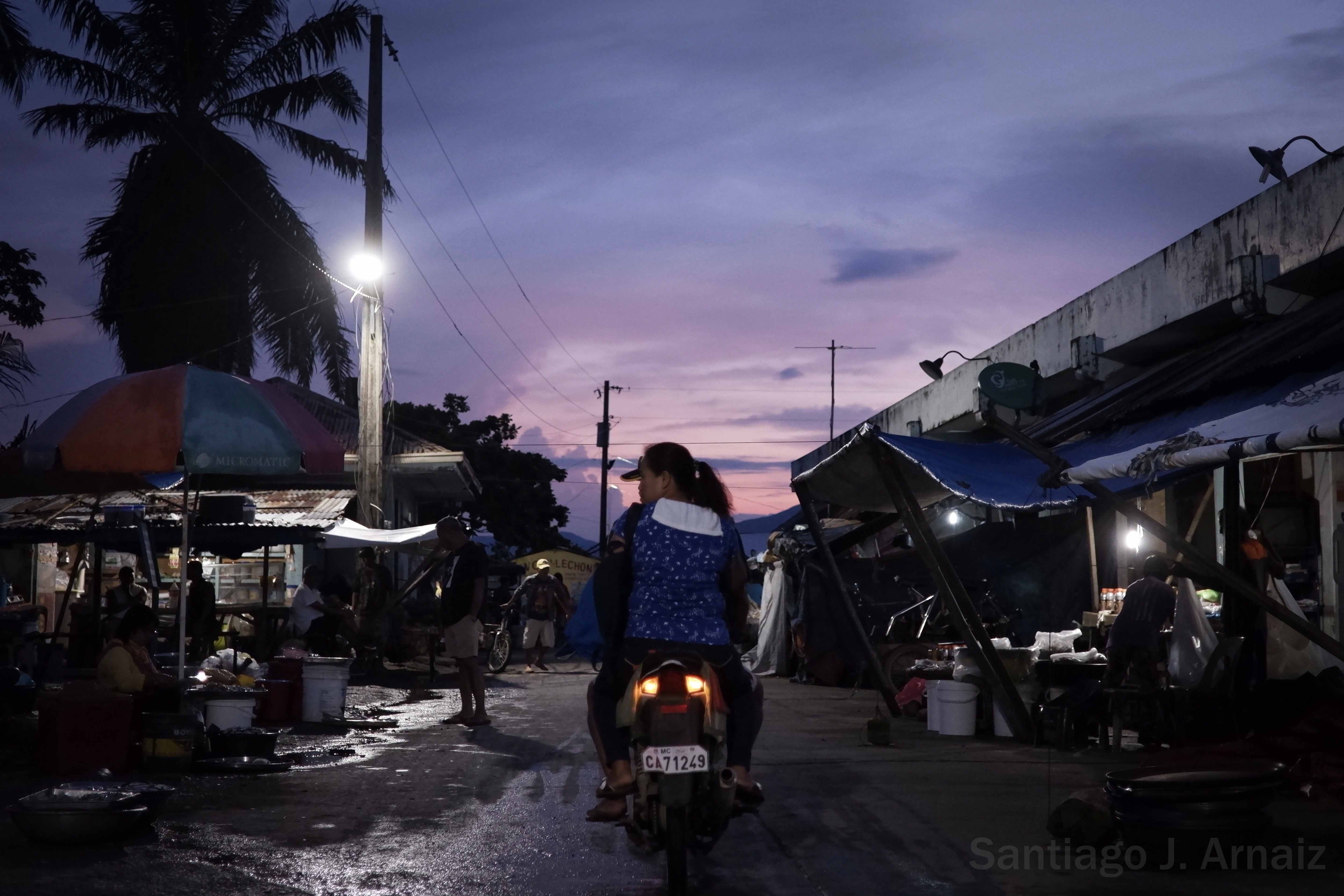 Early Morning Masinloc Market